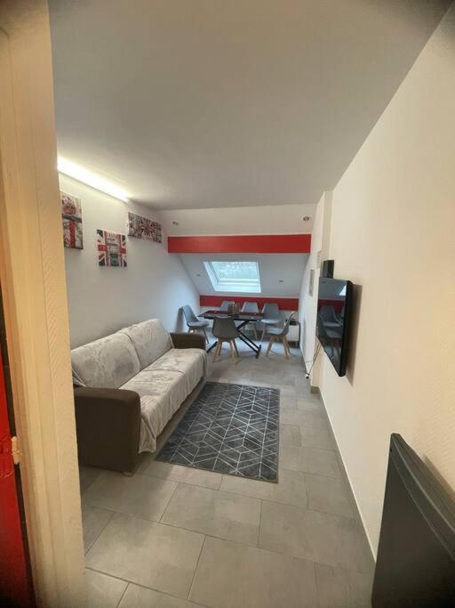 Superbe Appartement Disneyland Paris Parking Lagny Exteriör bild